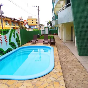 Apartamento Encantador, Com Piscina No, Bombinhas